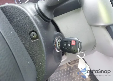 2014 Toyota Highlander Le Plus V6 from USA, damaged, VIN 5TDBKRFH7ES018603